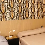 Beb Imperial Oda ve Kahvaltı 3*