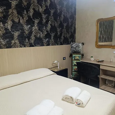 住宿加早餐酒店 Beb Imperial 3*